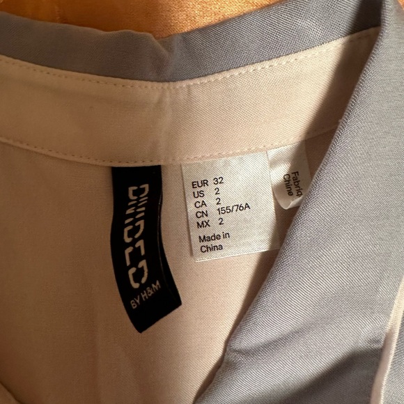 H&M Top - Picture 3 of 3